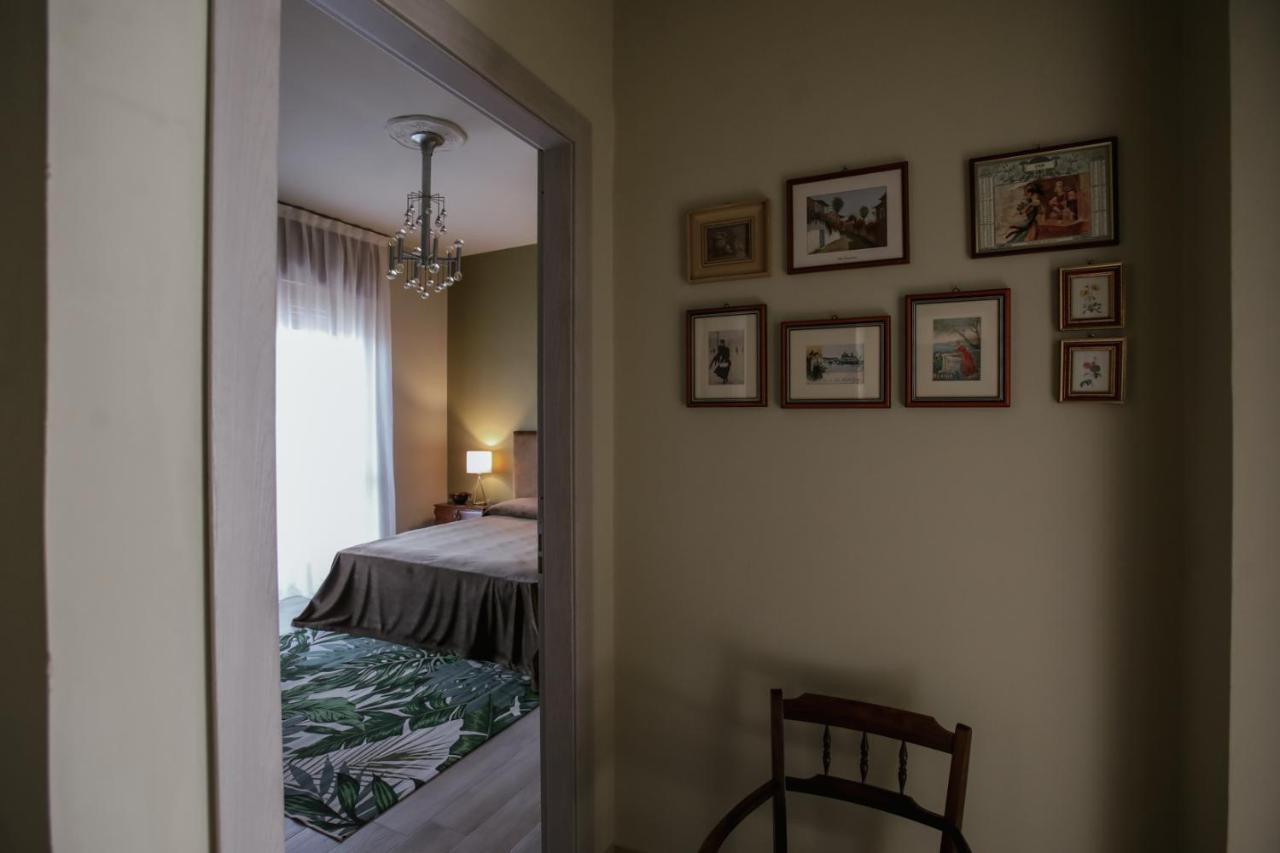 Ca'Du Lin - Jacuzzi Bed & Breakfast Cisterna d'Asti ภายนอก รูปภาพ