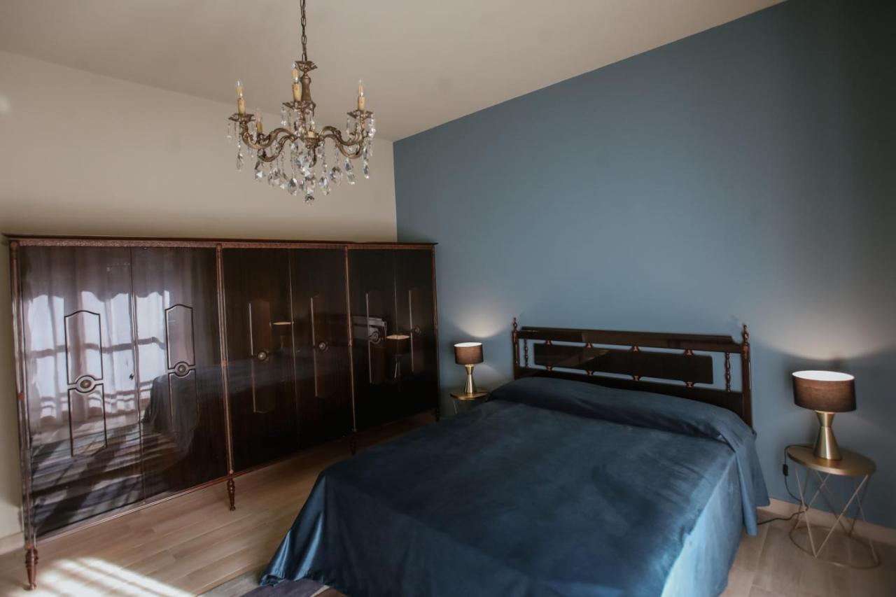 Ca'Du Lin - Jacuzzi Bed & Breakfast Cisterna d'Asti ภายนอก รูปภาพ